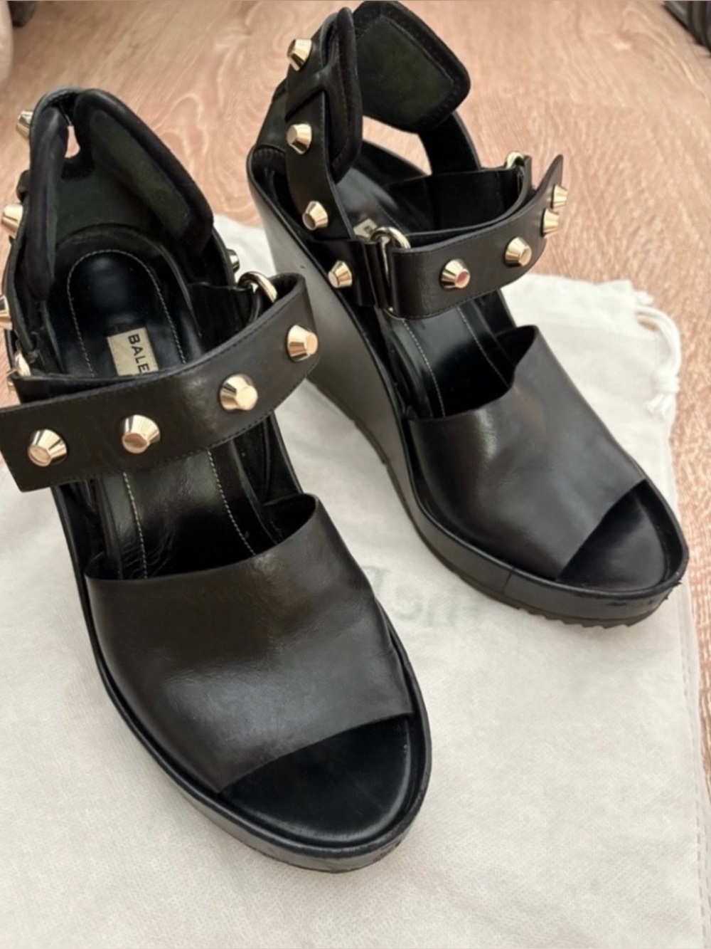 Balenciaga Women's
Studded
Wedge Shoes Size 7